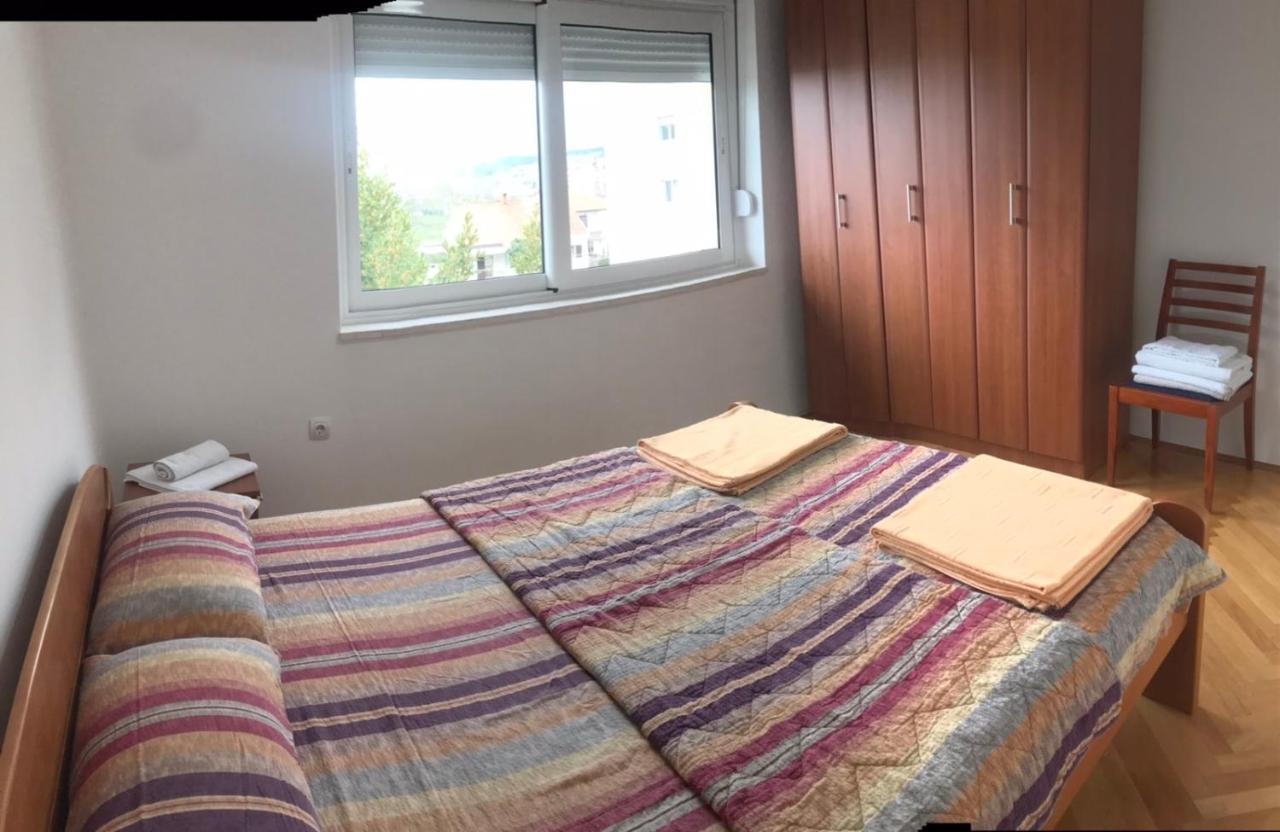 Apartman Azra Требине Екстериор снимка