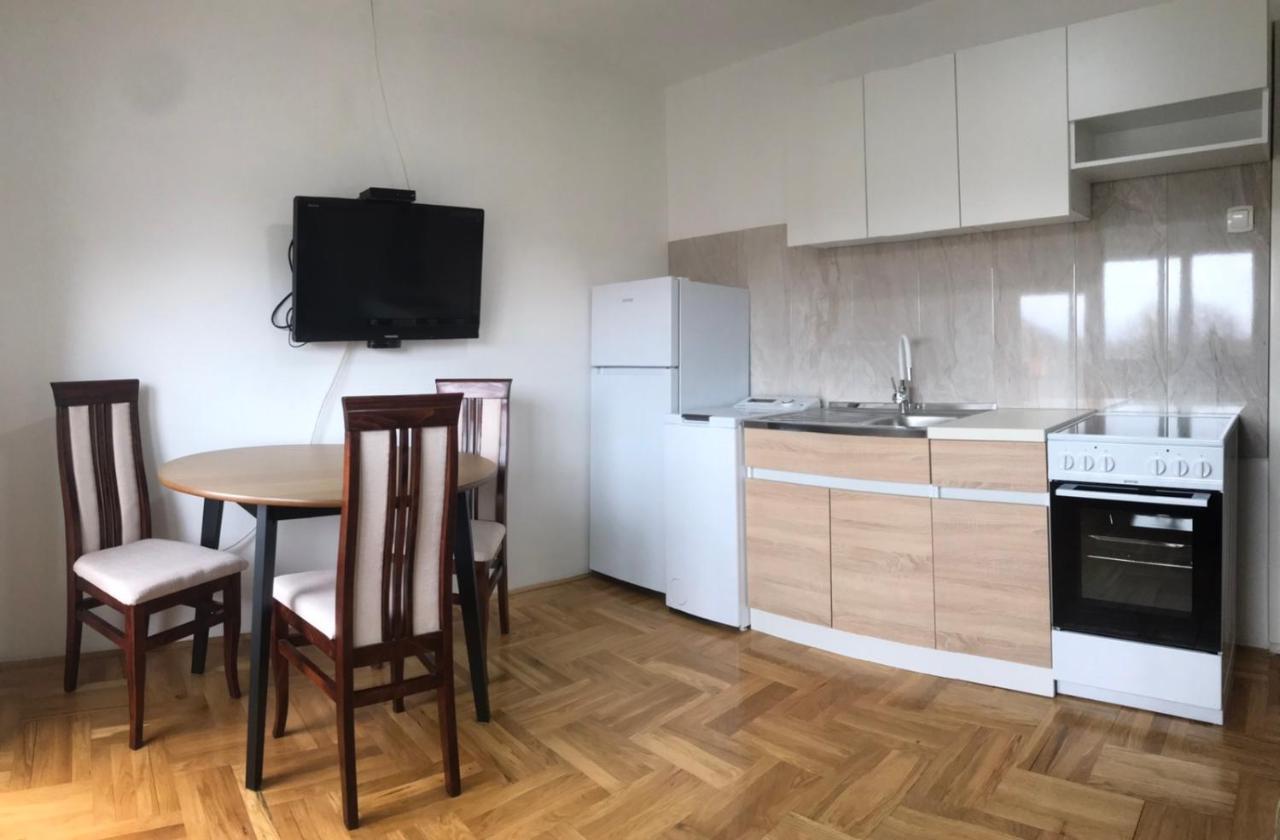 Apartman Azra Требине Екстериор снимка